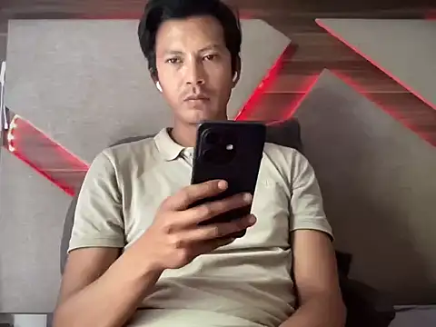 paulkrotz online show from February 7, 8:23 pm