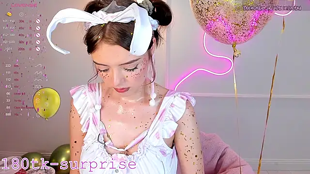 Snapshot of ellyford chatting on December 6, 5:22 pm ellyford online show from December 6, 5:22 pm