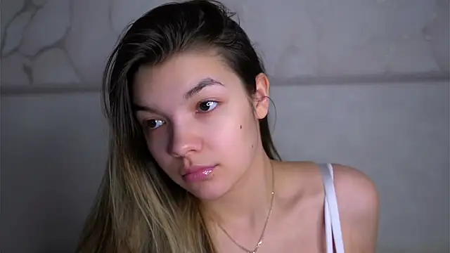 VeronaAppleberry online show from February 15, 1:02 am