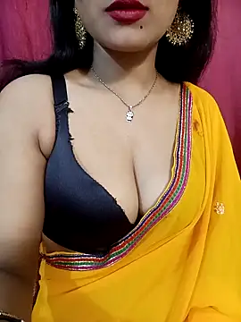 Stripy Doll online show from November 1, 12:45 am