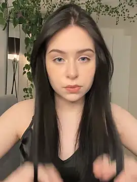 Snapshot of _SweetCandyy chatting on February 13, 8:34 pm  SweetCandyy online show from February 13, 8:34 pm