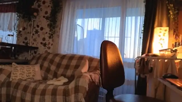 such juicee online show from March 18, 3:09 am