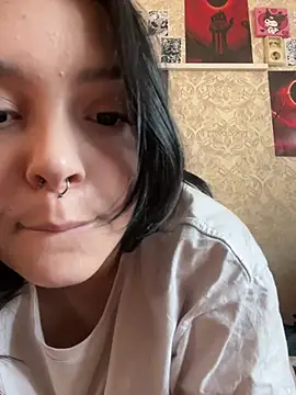 Snapshot of Pepe-pupu chatting on January 22, 7:46 am Pepe-pupu online show from January 22, 7:46 am