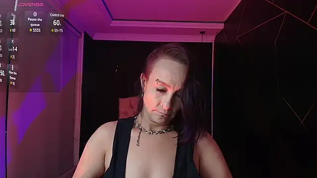 Snapshot of NatashaMason_ chatting on March 4, 11:40 am NatashaMason online show from March 4, 11:40 am