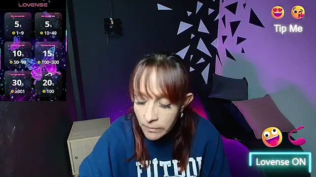 Snapshot of NatashaMason_ chatting on December 3, 11:52 am NatashaMason online show from December 3, 11:52 am