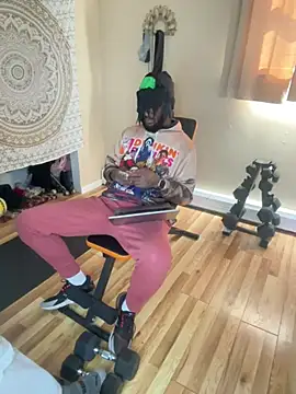 Snapshot of Luluof chatting on March 18, 5:31 pm Luluof online show from March 18, 5:31 pm