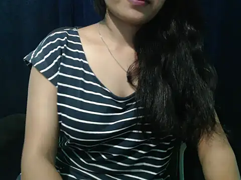 Snapshot of Yashi chatting on June 22, 6:27 pm Yashi online show from June 22, 6:27 pm