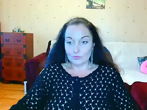 Alice3694 online show from May 26, 7:15 am