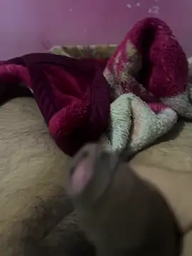 Snapshot of Your_daddy_544 chatting on December 22, 6:17 am Your daddy 544 online show from December 22, 6:17 am