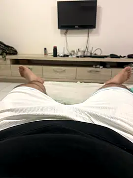 Snapshot of Your_daddy_544 chatting on September 15, 1:00 pm Your daddy 544 online show from September 15, 1:00 pm