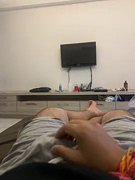 Snapshot of Your_daddy_544 chatting on October 17, 8:00 pm Your daddy 544 online show from October 17, 8:00 pm