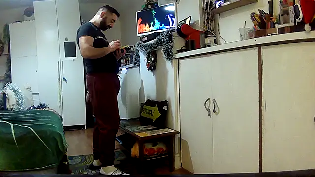 Snapshot of lextalon chatting on December 28, 8:25 pm lextalon online show from December 28, 8:25 pm