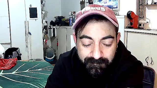 Snapshot of lextalon chatting on February 12, 6:29 am lextalon online show from February 12, 6:29 am