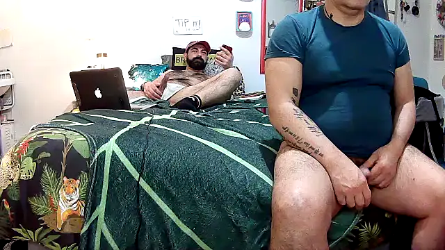 Snapshot of lextalon chatting on February 16, 1:58 am lextalon online show from February 16, 1:58 am