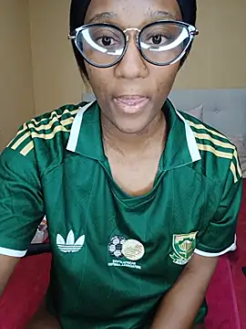 Snapshot of Lucy_Blacksilk chatting on June 26, 8:24 pm Lucy Blacksilk online show from June 26, 8:24 pm