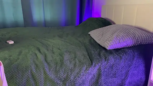 emmsee online show from November 26, 11:11 am