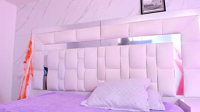 BritneyCollins online show from October 23, 11:31 am