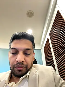 Snapshot of a4ashes chatting on October 28, 8:51 am a4ashes online show from October 28, 8:51 am