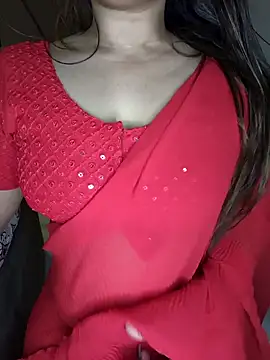 Snapshot of aRiNaAh chatting on February 12, 7:45 pm aRiNaAh online show from February 12, 7:45 pm