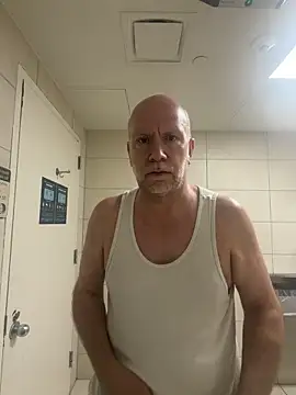 FLSexyGuy online show from April 9, 3:17 pm