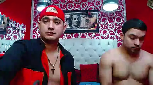 Snapshot of BOYSPEIN chatting on February 19, 10:56 am BOYSPEIN online show from February 19, 10:56 am