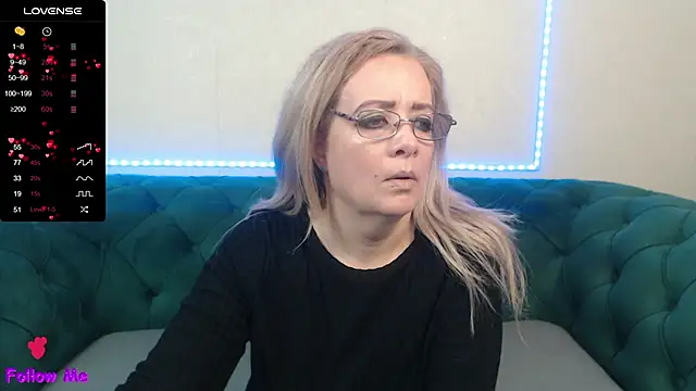 IvanaCharm online show from March 21, 4:17 am