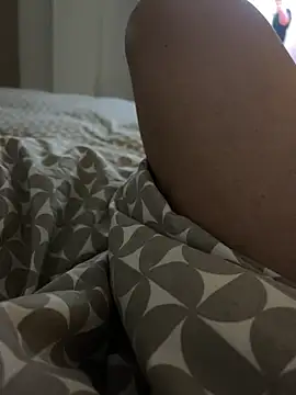 Snapshot of luna_14 chatting on November 22, 9:08 am luna 14 online show from November 22, 9:08 am