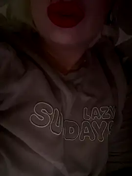 Snapshot of luna_14 chatting on November 24, 8:47 am luna 14 online show from November 24, 8:47 am