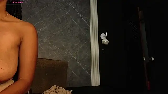 YummyDuooo online show from January 6, 11:58 am