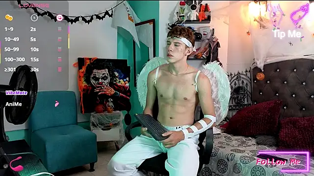 flowers18 online show from October 27, 11:41 pm