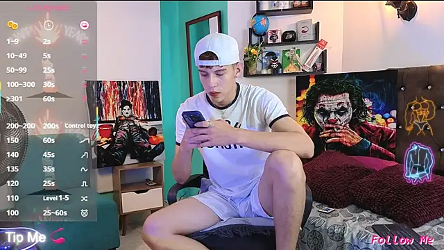 flowers18 online show from January 6, 11:40 pm