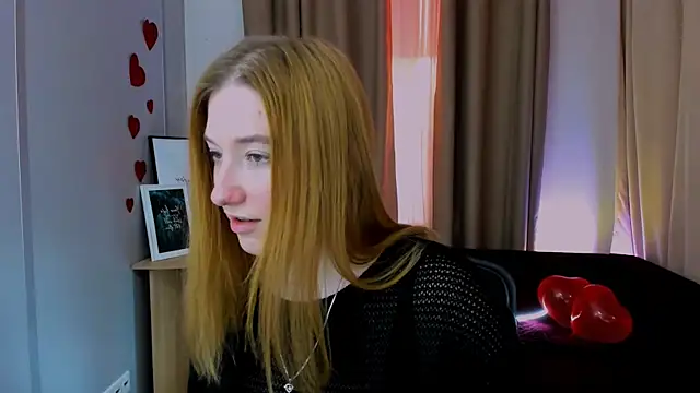 daisy candy online show from February 26, 1:41 pm