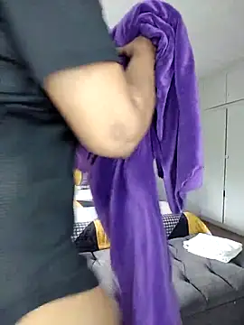 Drippincaty online show from November 24, 8:14 am