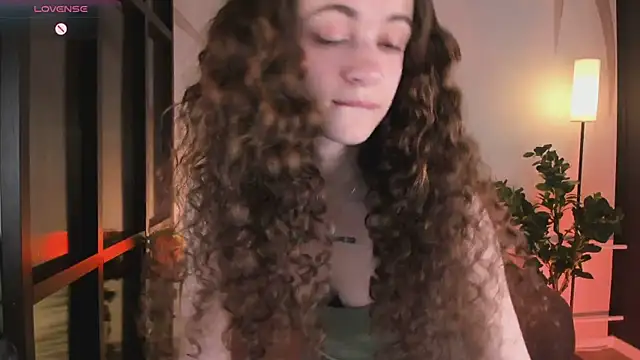 Curly Moon online show from July 1, 1:45 pm