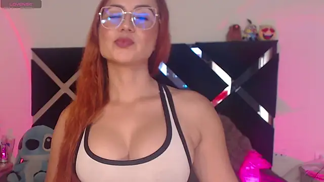 Snapshot of antonhella1 chatting on October 10, 6:18 pm antonhella1 online show from October 10, 6:18 pm