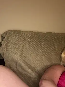 Snapshot of Blondiee3088 chatting on February 22, 9:15 pm Blondiee3088 online show from February 22, 9:15 pm