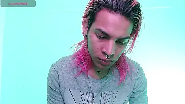 Jace Quinn online show from December 4, 9:57 pm