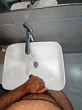 rahulGJ03 online show from February 17, 10:38 pm