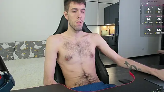 White Dylan online show from February 20, 1:11 pm