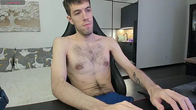 White Dylan online show from February 27, 4:18 pm