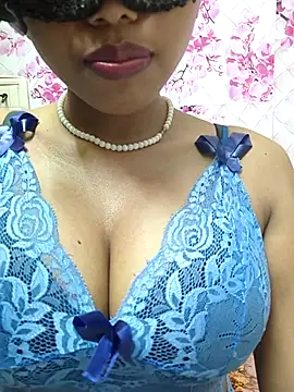 sandy naughty online show from June 12, 5:23 pm