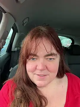 curvy-milf-abbie online show from December 5, 8:55 am