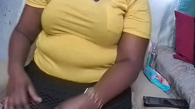 Snapshot of Sexyebonyxxx87 chatting on October 10, 7:51 am Sexyebonyxxx87 online show from October 10, 7:51 am