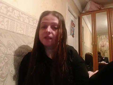 Snapshot of CatMelissa chatting on July 9, 10:25 pm CatMelissa online show from July 9, 10:25 pm