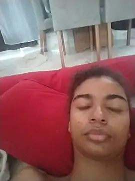 Snapshot of Emanuelle_manu chatting on December 12, 10:56 am Emanuelle manu online show from December 12, 10:56 am