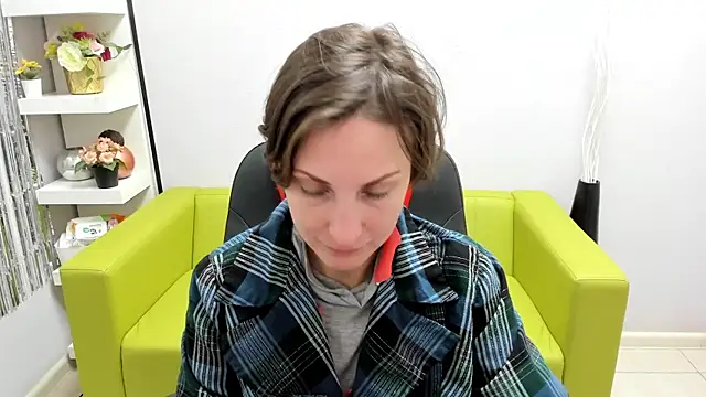 Snapshot of AuroraScript chatting on December 26, 3:31 pm AuroraScript online show from December 26, 3:31 pm