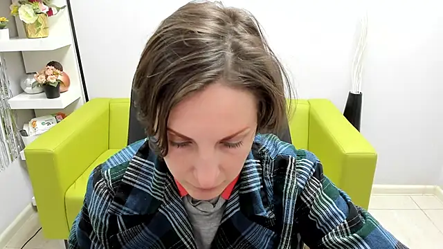 Snapshot of AuroraScript chatting on December 26, 10:20 pm AuroraScript online show from December 26, 10:20 pm