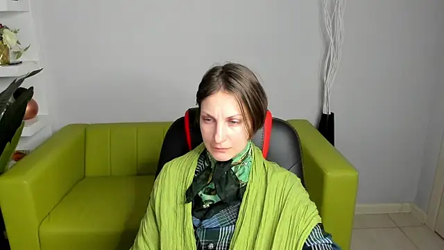 Snapshot of AuroraScript chatting on January 11, 11:13 pm AuroraScript online show from January 11, 11:13 pm