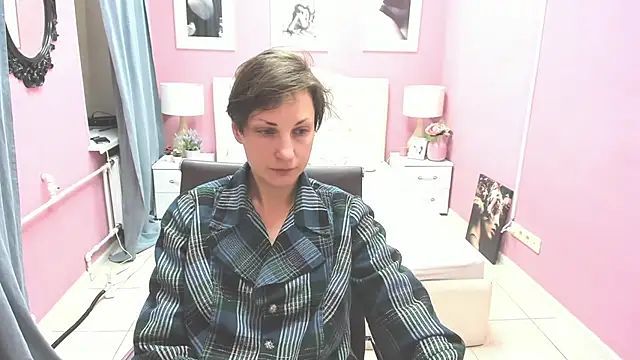 Snapshot of AuroraScript chatting on March 9, 4:49 am AuroraScript online show from March 9, 4:49 am