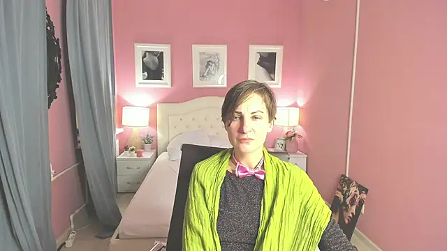 Snapshot of AuroraScript chatting on March 12, 10:17 pm AuroraScript online show from March 12, 10:17 pm